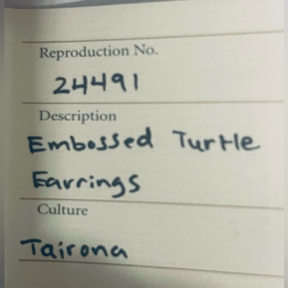 24 karat gold plated turtle earrings hand crafted pierced across the puddle - Picture 5 of 11